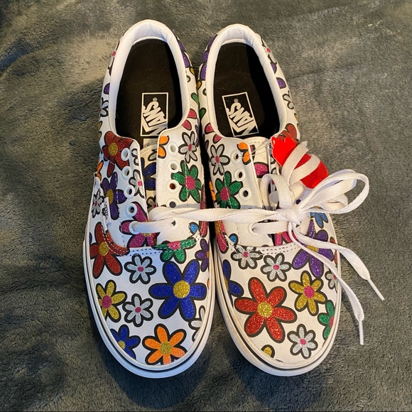 daisy glitter vans
